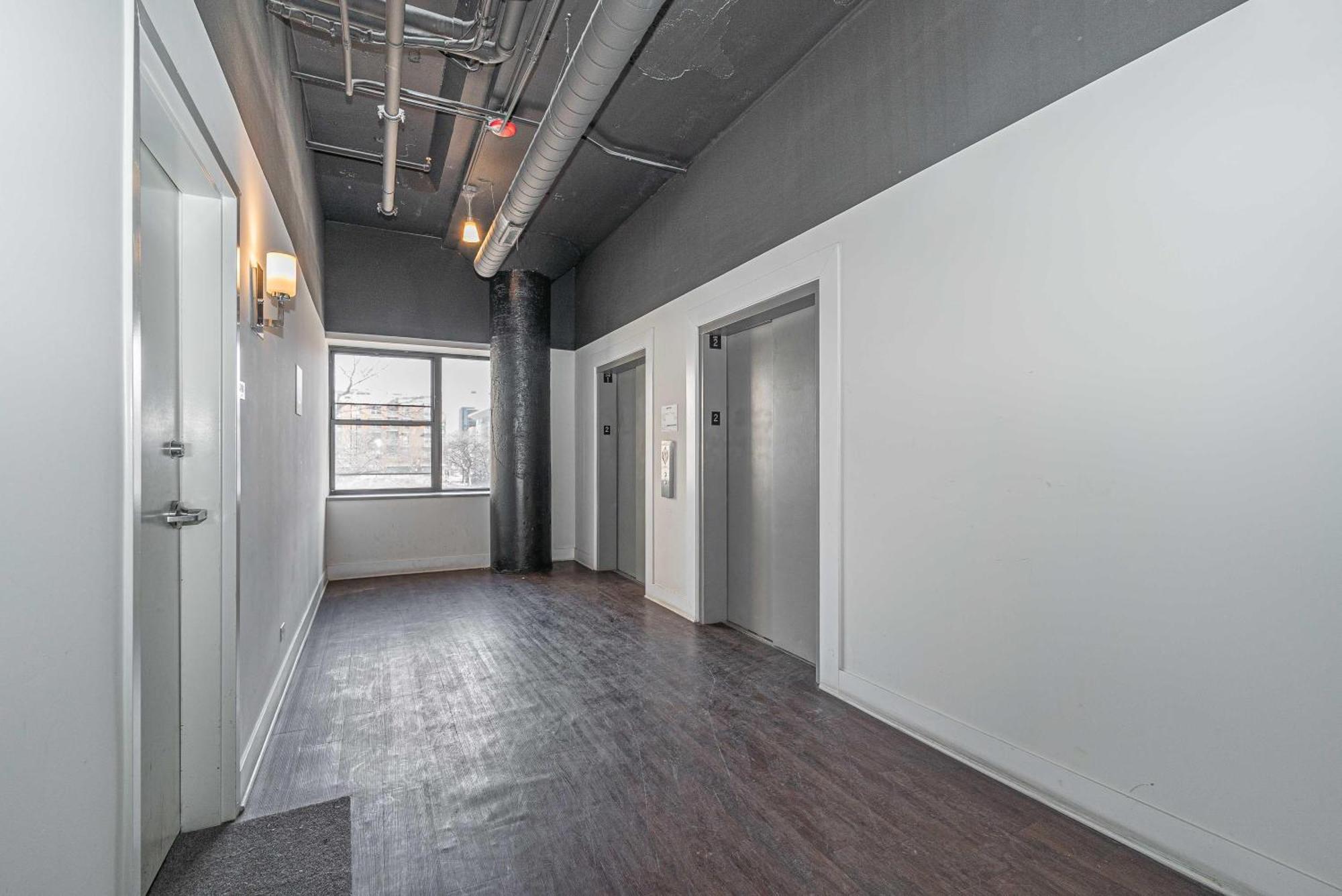 Bright 2Br Luxury Corner Suite With Optional Parking Sleeps 6 Guests Near Mccormick Place And Soldier Field シカゴ エクステリア 写真